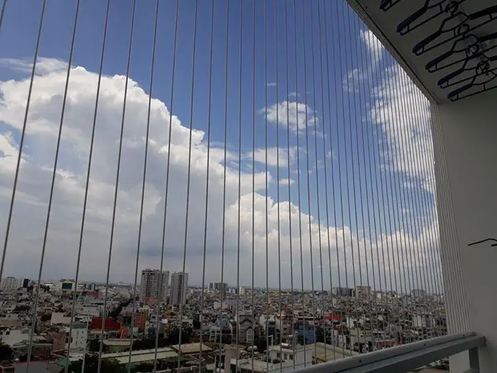 lap-dat-luoi-an-toan-ban-cong-phoi-quan-ao lap-dat-luoi-an-toan-ban-cong-phoi-quan-ao