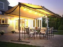 Lựa chọn mái hiên di động café có màu sắc phù hợp với từng cung mệnh mai-hien-di-dong-cafe-2