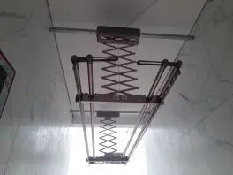 sieu-thi-duy-loi-com-lap-dat-gian-phoi-do-thong-minh-takashi-47-gia-re